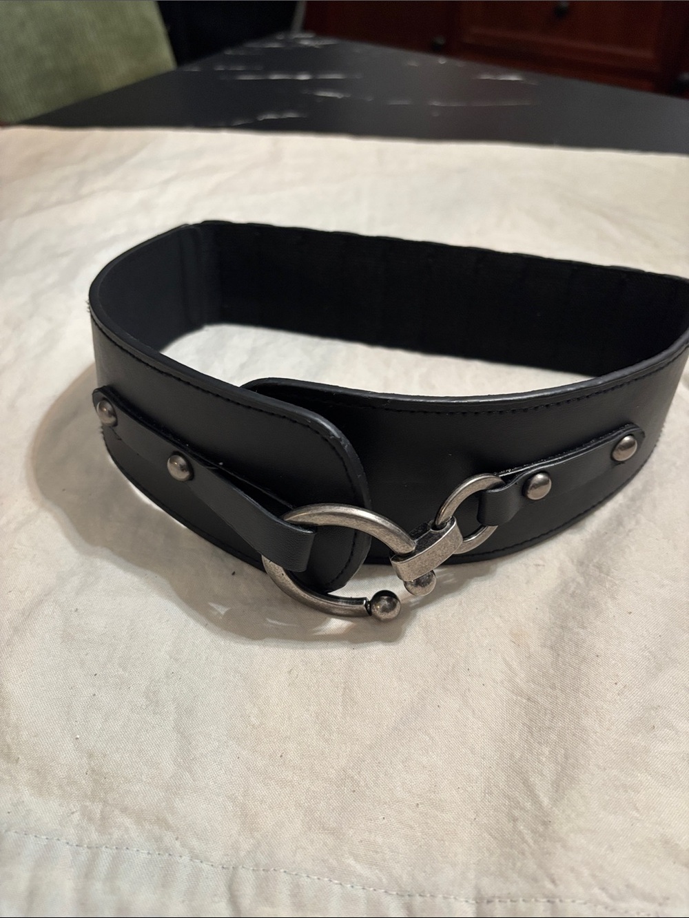 Source Unknown Black Leather Belt with Silver Ring Hardware